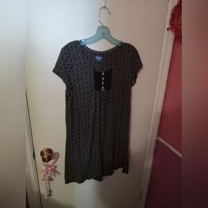 Women's Black & White Short Sleeve Nightgown